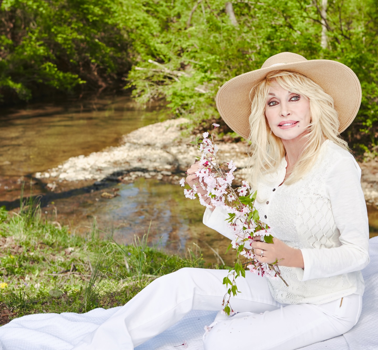 Dolly Parton falleció a los 80 años: hoy despedimos a la leyenda de la música country