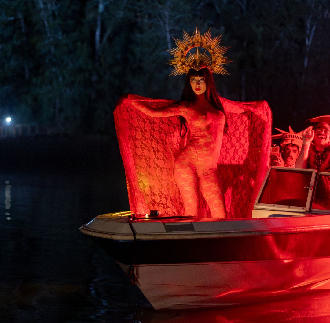 La vida de Moria Casán, una de las figuras más reconocidas del entretenimiento argentino, llegó a Netflix con una serie de ficción que recorre diferentes etapas de su historia personal y profesional