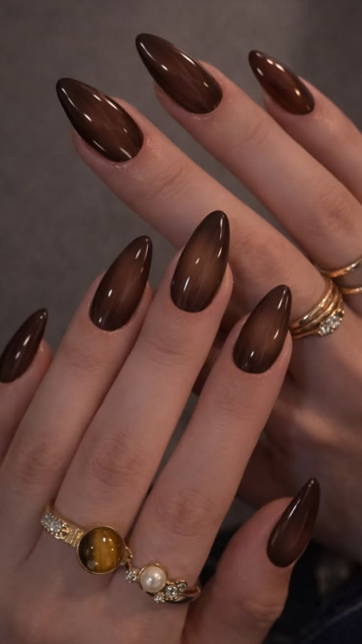 Tendencias de manicura octubre 2026