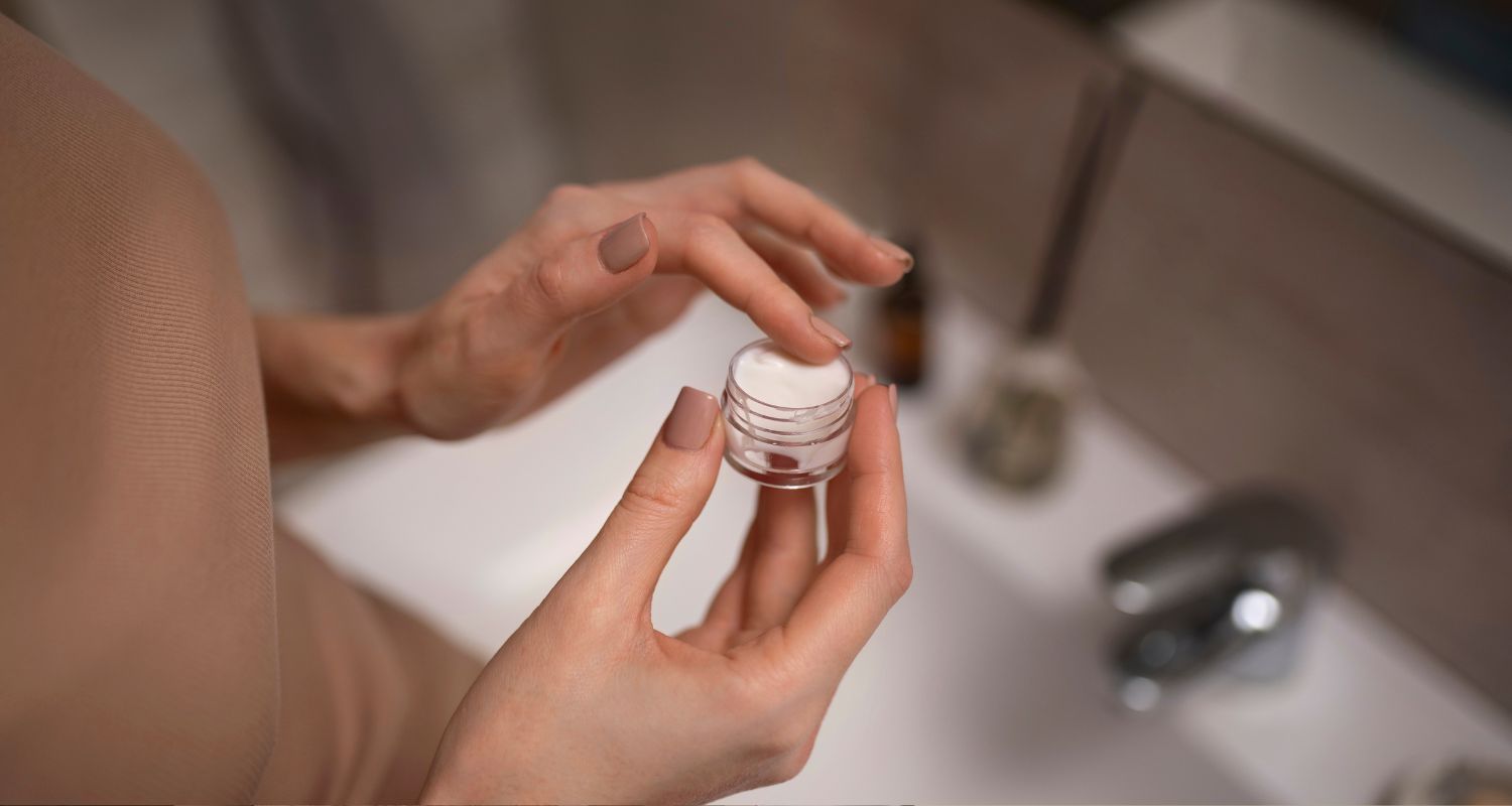 Los labios son una de las zonas del rostro que más fácilmente pueden resecarse, especialmente durante los meses en los que hay menos humedad en el ambiente.